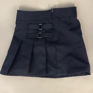 French Toast Navy Pleated Buckle Skort Size 6